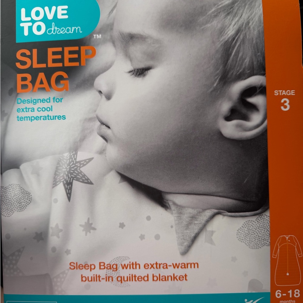 Love to dream Sleep Bag in White with Gray Star Print